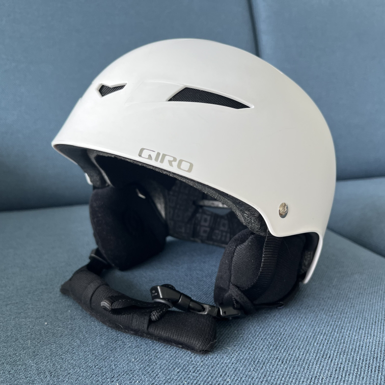 Giro helmet - Adult size S - for ski/ snowboard/ skate thumbnail