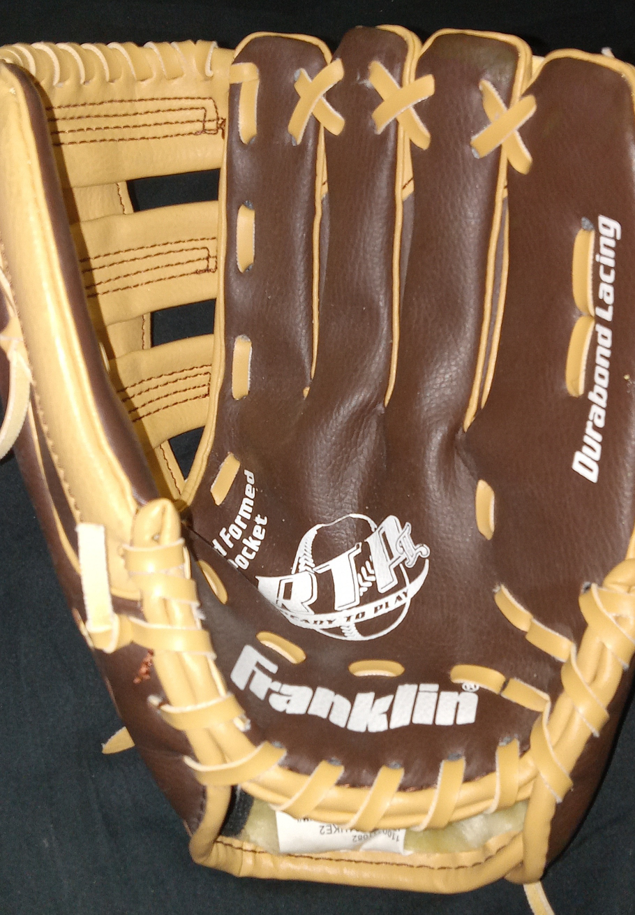 Franklin 10-1/2 " left handed Baseball glove thumbnail