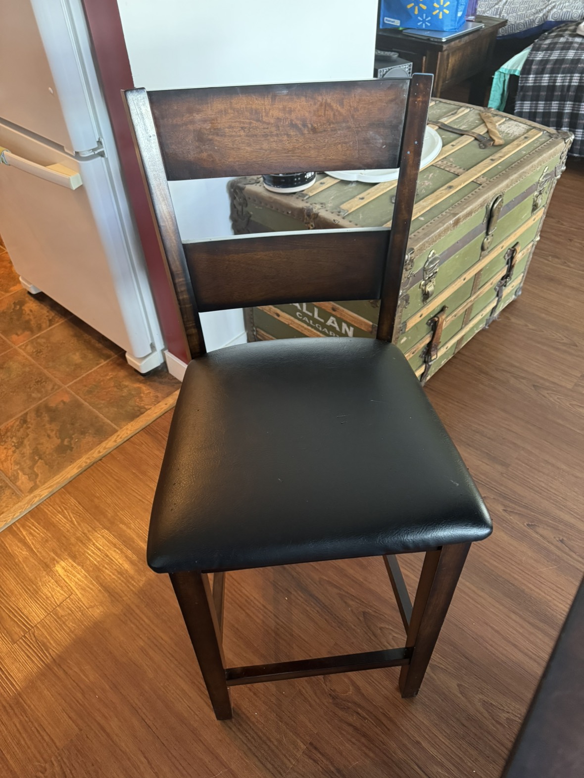 Dining room table and chairs bar height for sale - photo 3