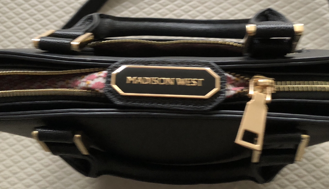 Black women bag image indicator(3)