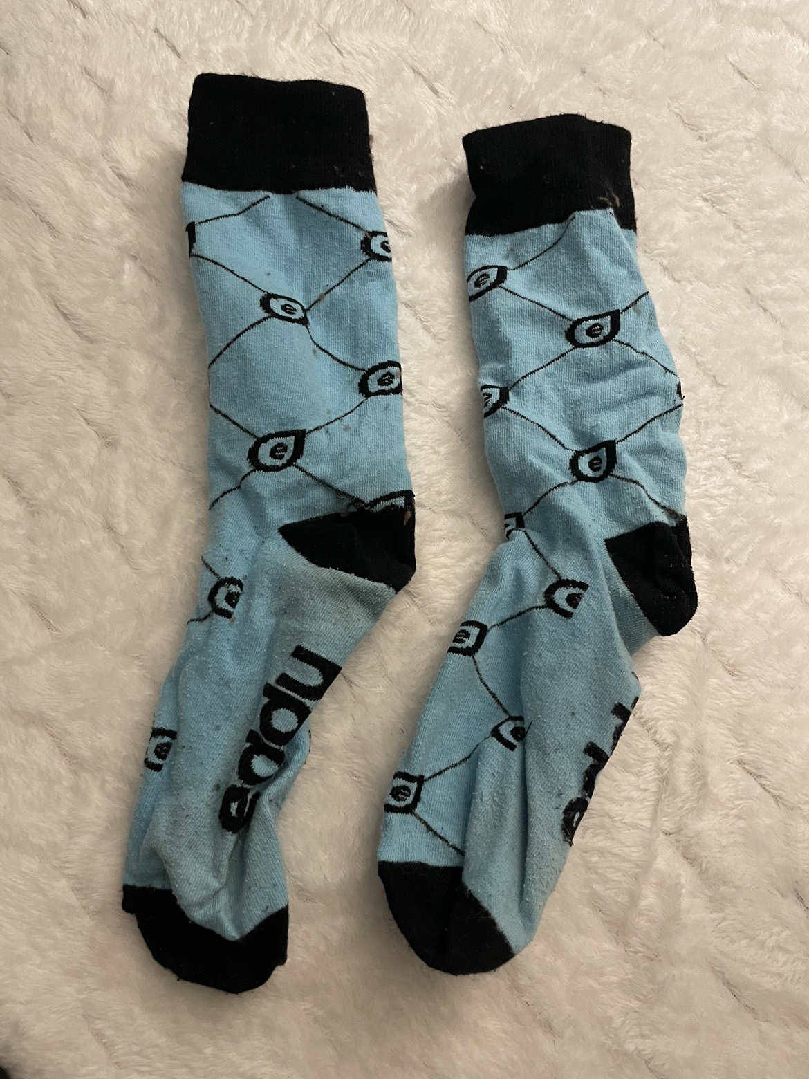 Two pairs of women’s socks - one size fits most image indicator(3)