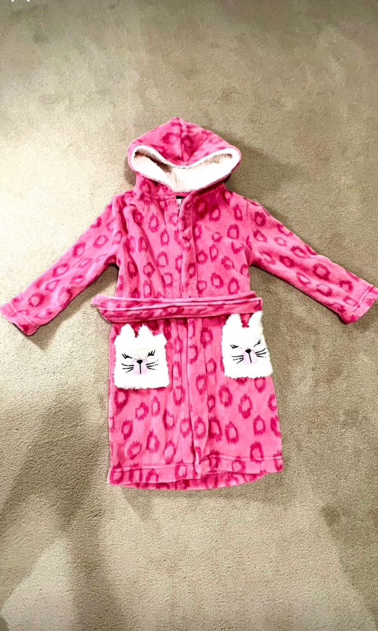 Kitty bath robe size 10-12 (kids) thumbnail