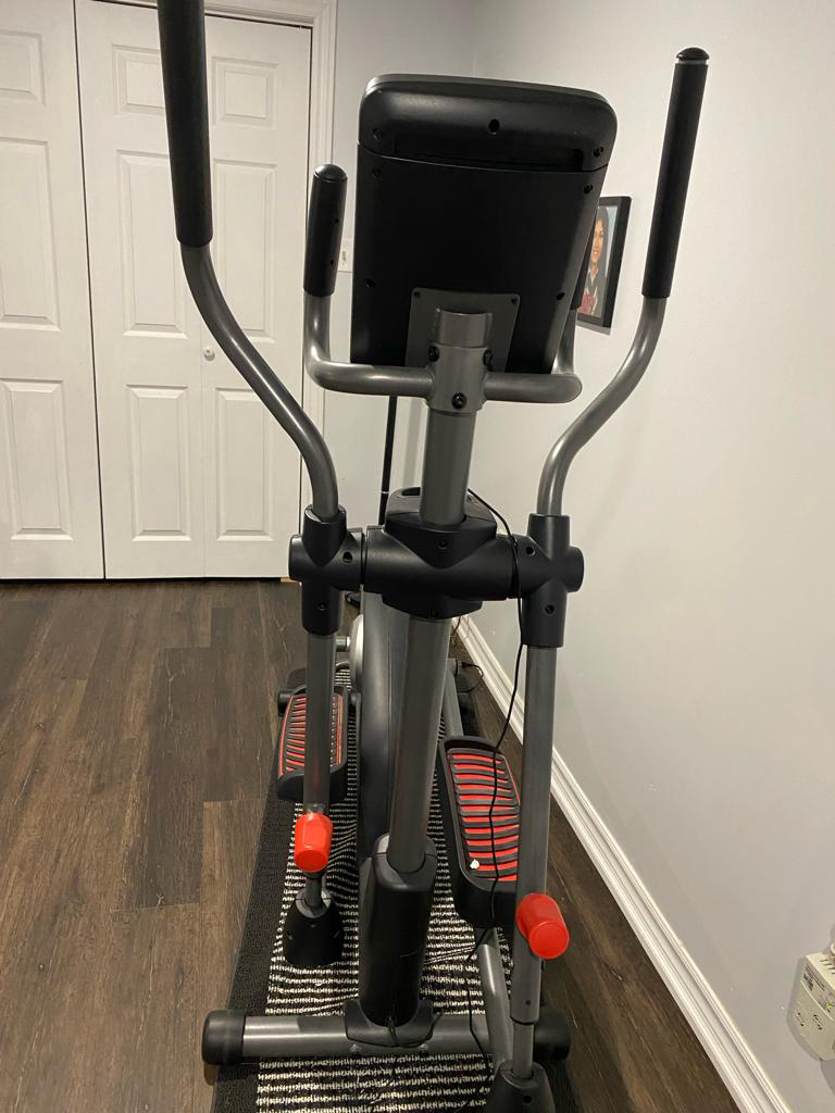 Elliptical Pro Max exercise machine image indicator(5)