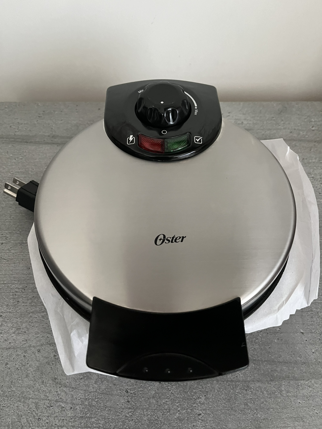 Oster Waffle Maker thumbnail