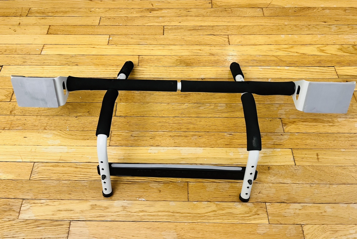 Pull up bar