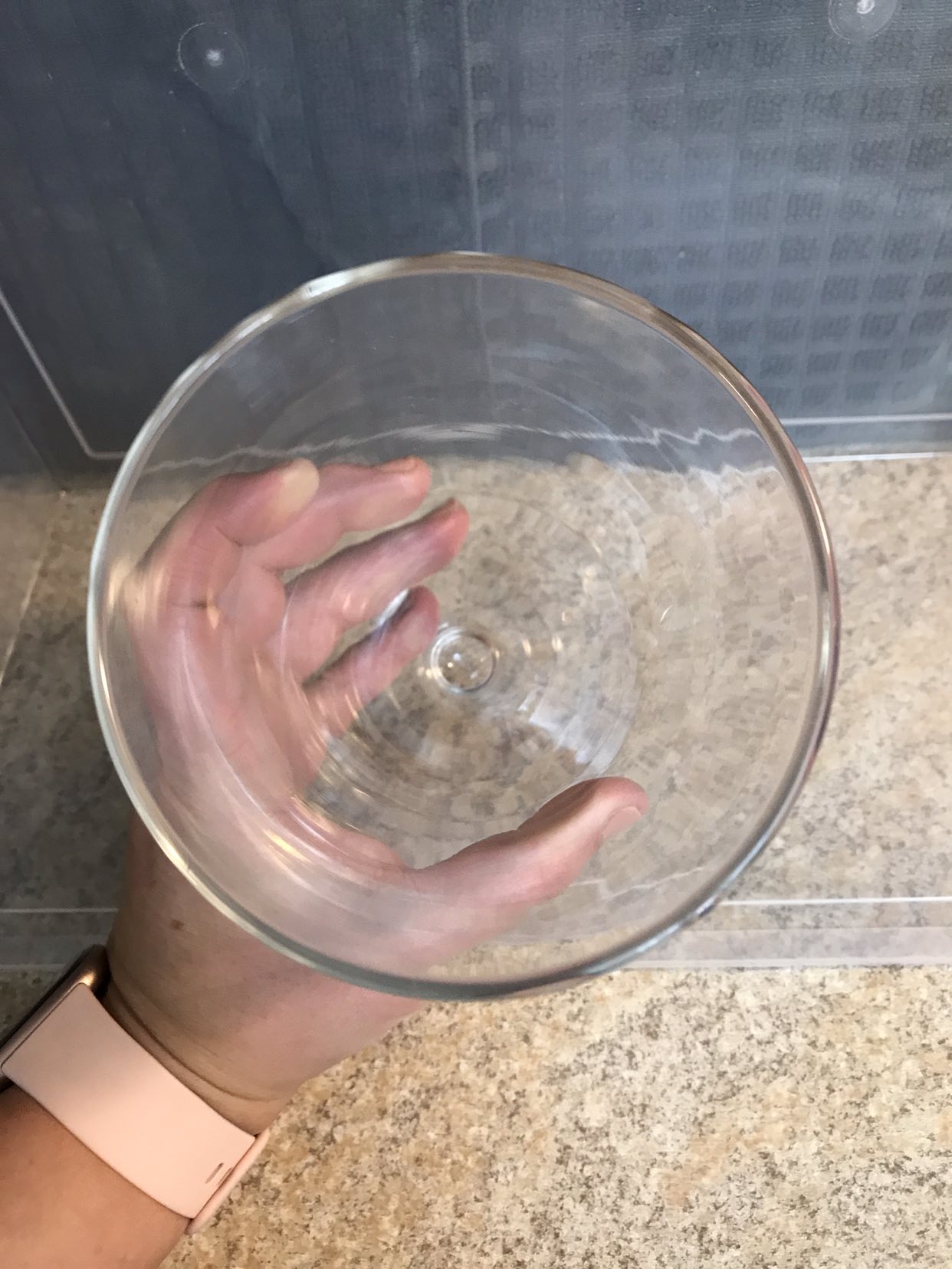 Party Supplies: Glass Vase 6” image indicator(2)