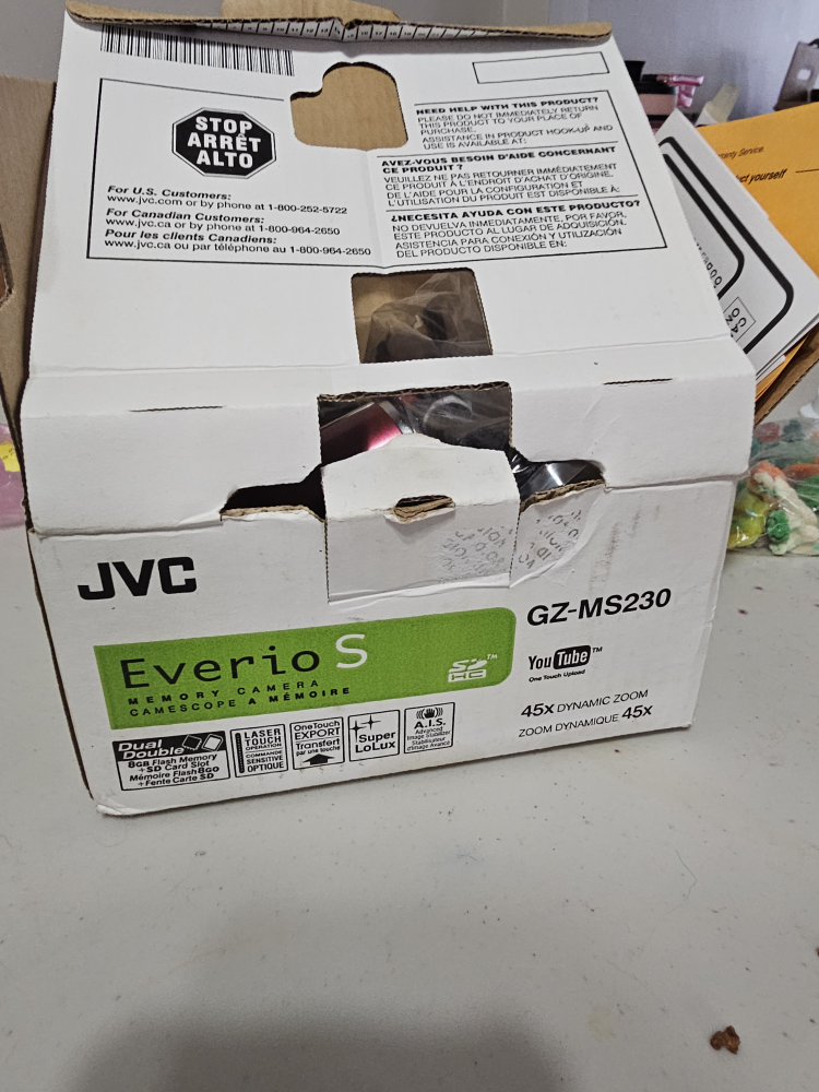 JVC Everio S. hardly used almost new
