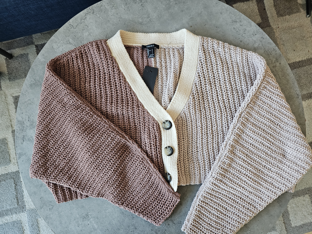 two color cardigan image indicator(2)