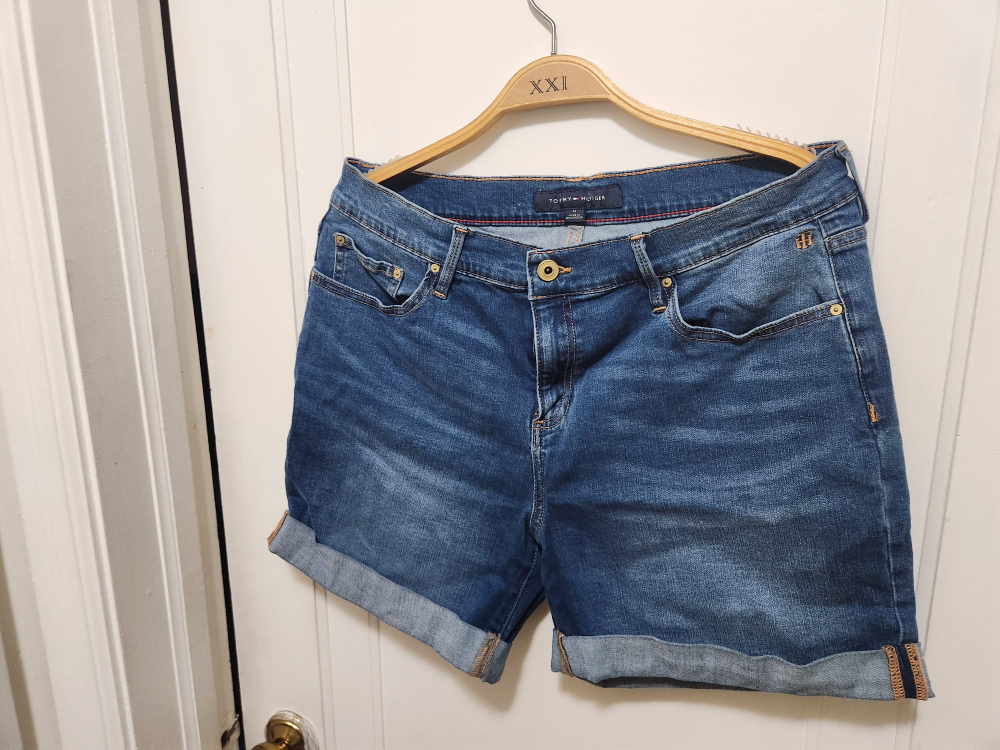 Tommy Hilfiger Size 12 - photo 3
