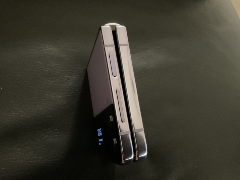 Samsung flip 4 - photo 3