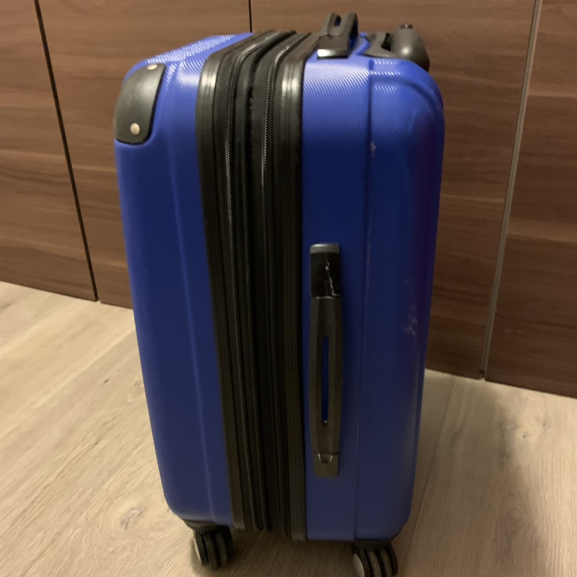 TRAVELERS CLUB Carry On Suitcase - photo 2