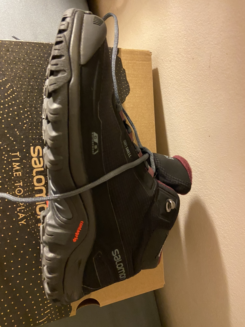 Women's waterproof Salomon soft shell boots ….size 9.5 - photo 5