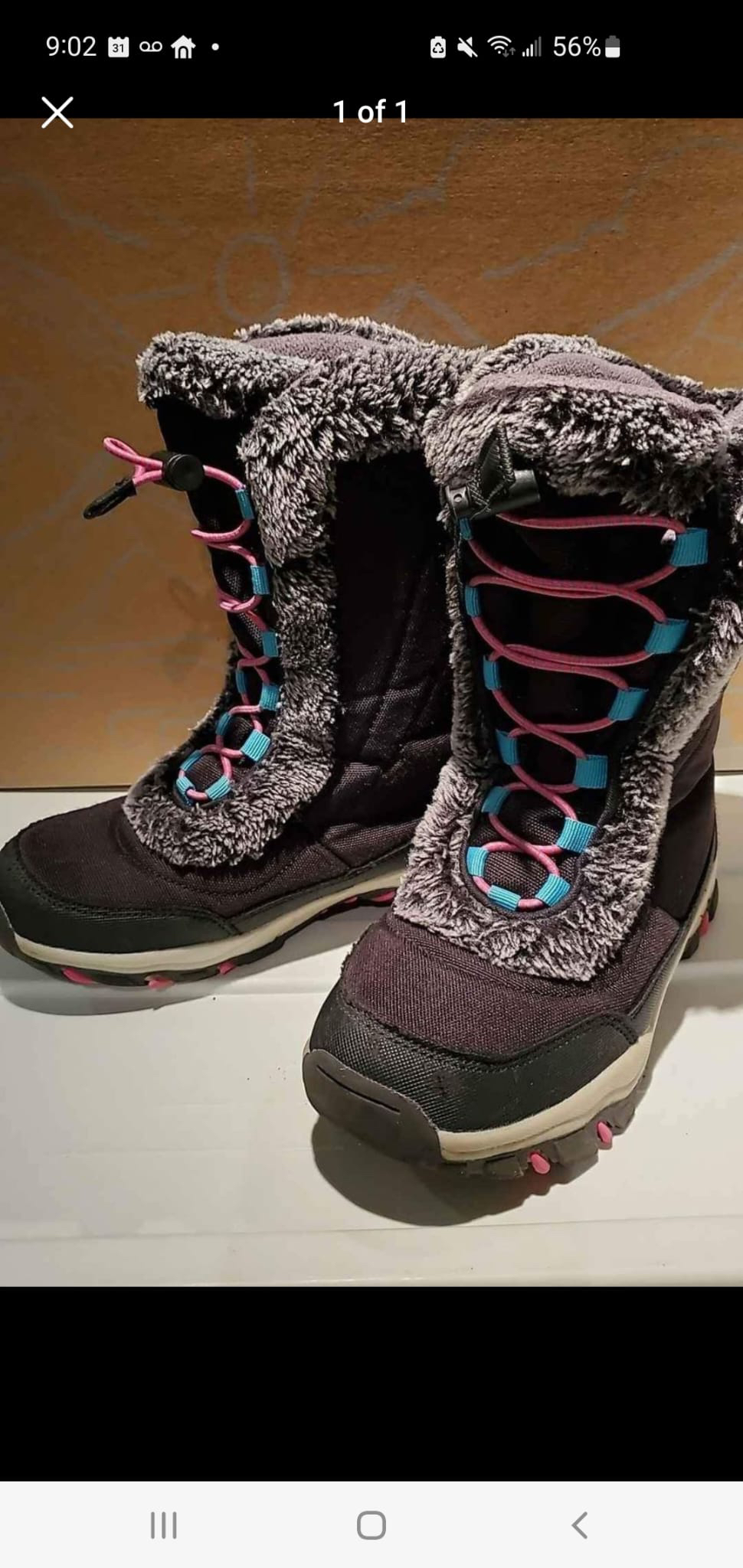 Barely worn Girls boots Size 3. Isotherm & Isodry