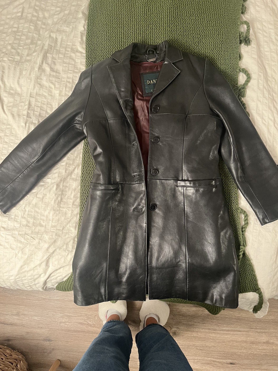 Danier Vintage Leather Jacket - photo 3