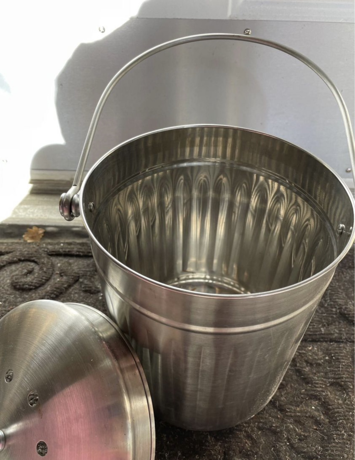 Stainless Steal Compost Bin or Mini Garbage Can - photo 2