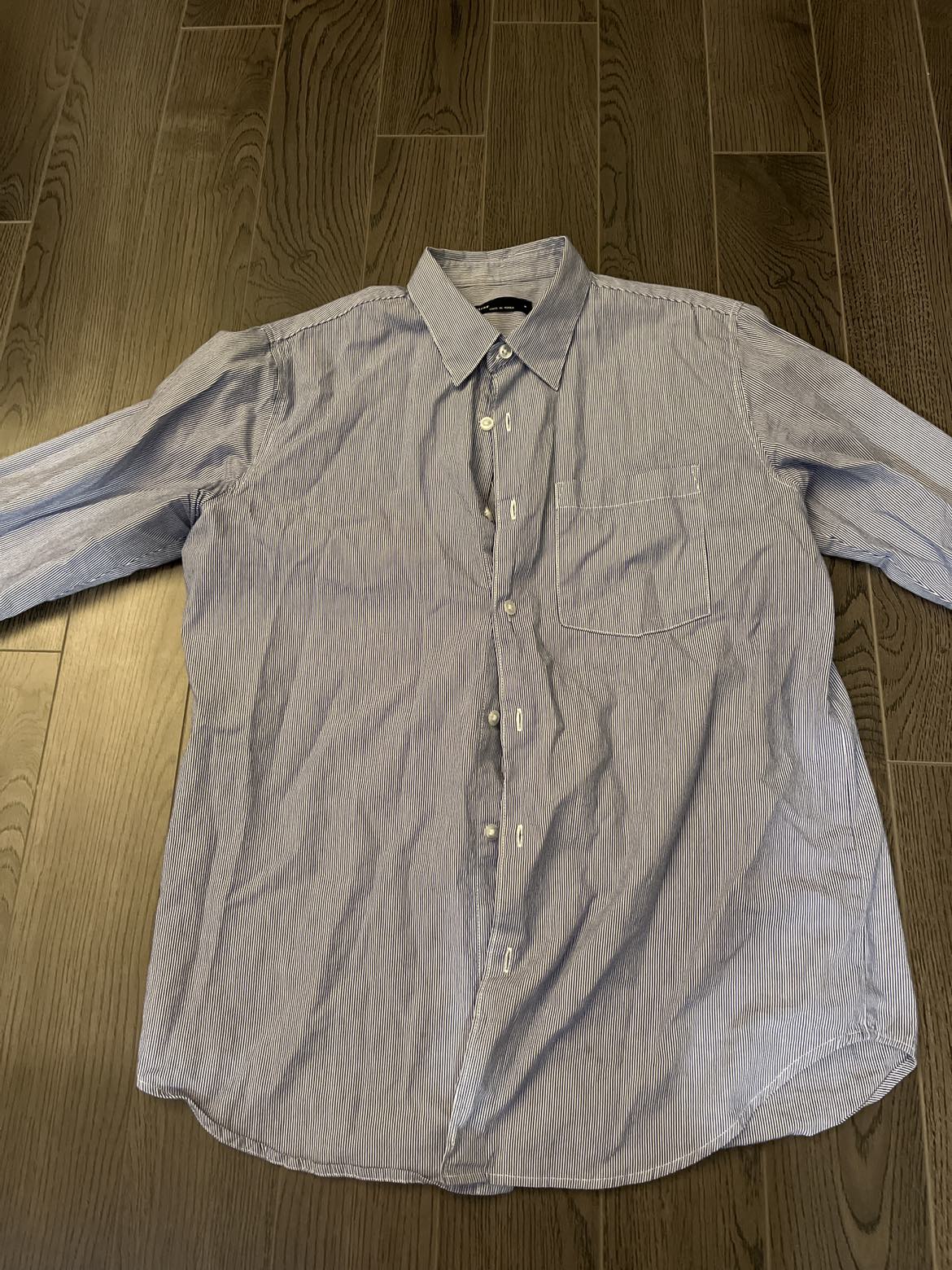 Men’s stripe shirt