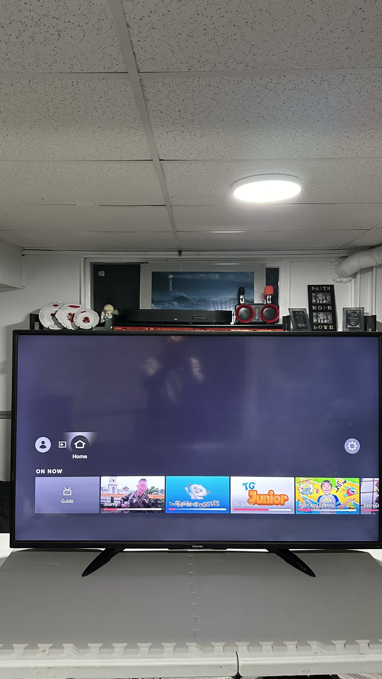 Toshiba 55" 4k Smart Led Tv - photo 2