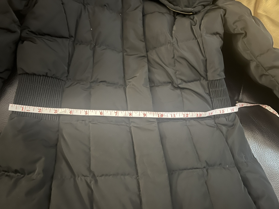 Cole Haan Down Puffer coat with hood image indicator(6)