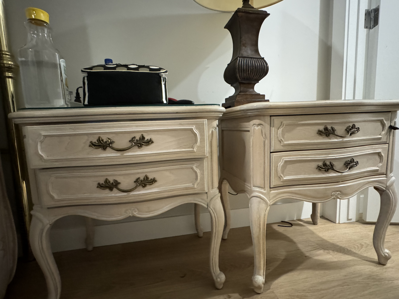 3 beside bed table