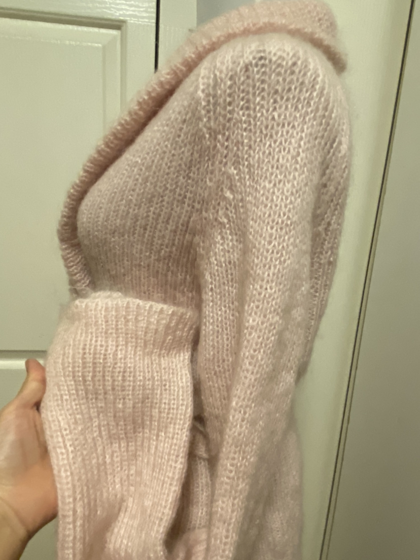 Baby Pink Women’s Winter Cardigan - photo 4