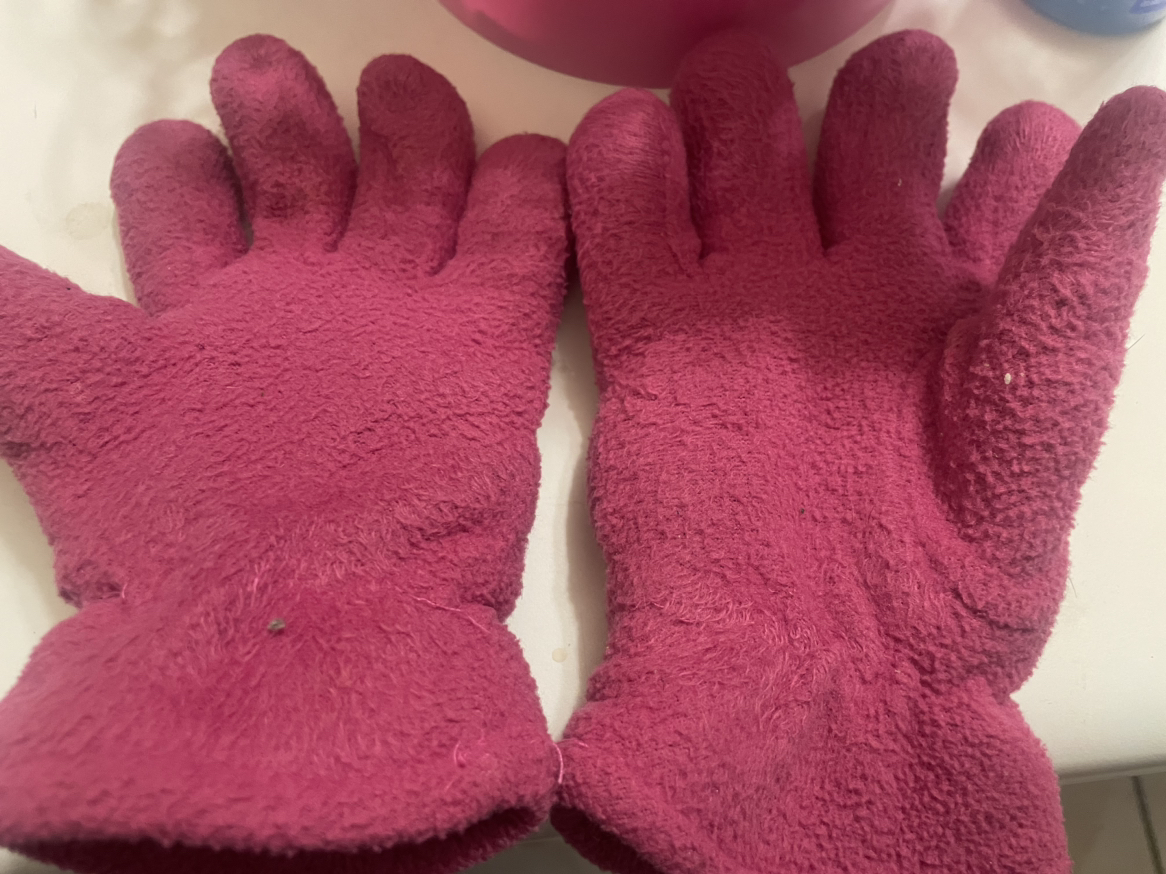 Kids gloves image indicator(2)