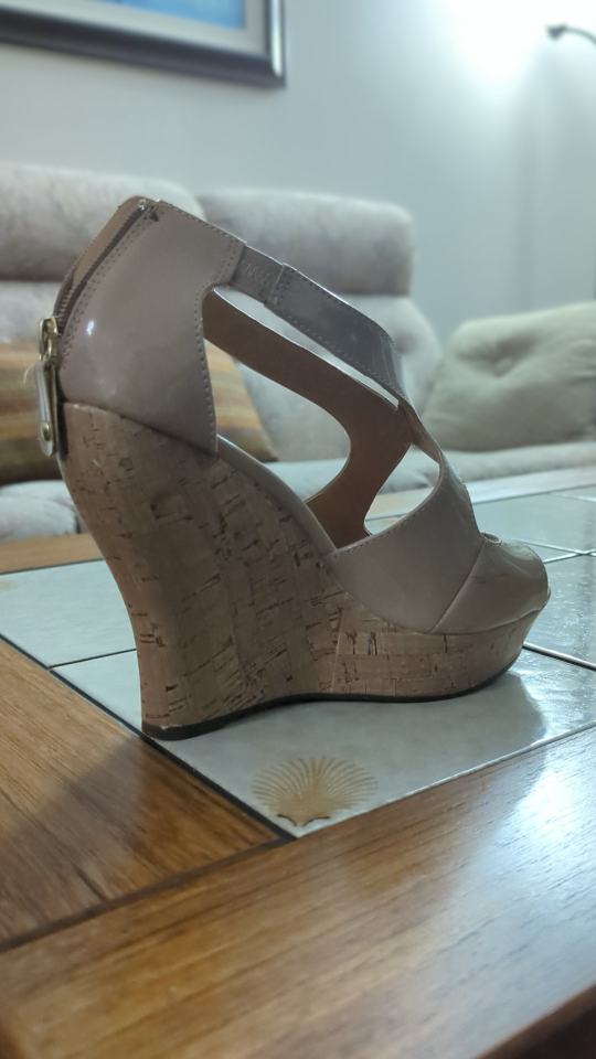 high heels shoes image indicator(3)