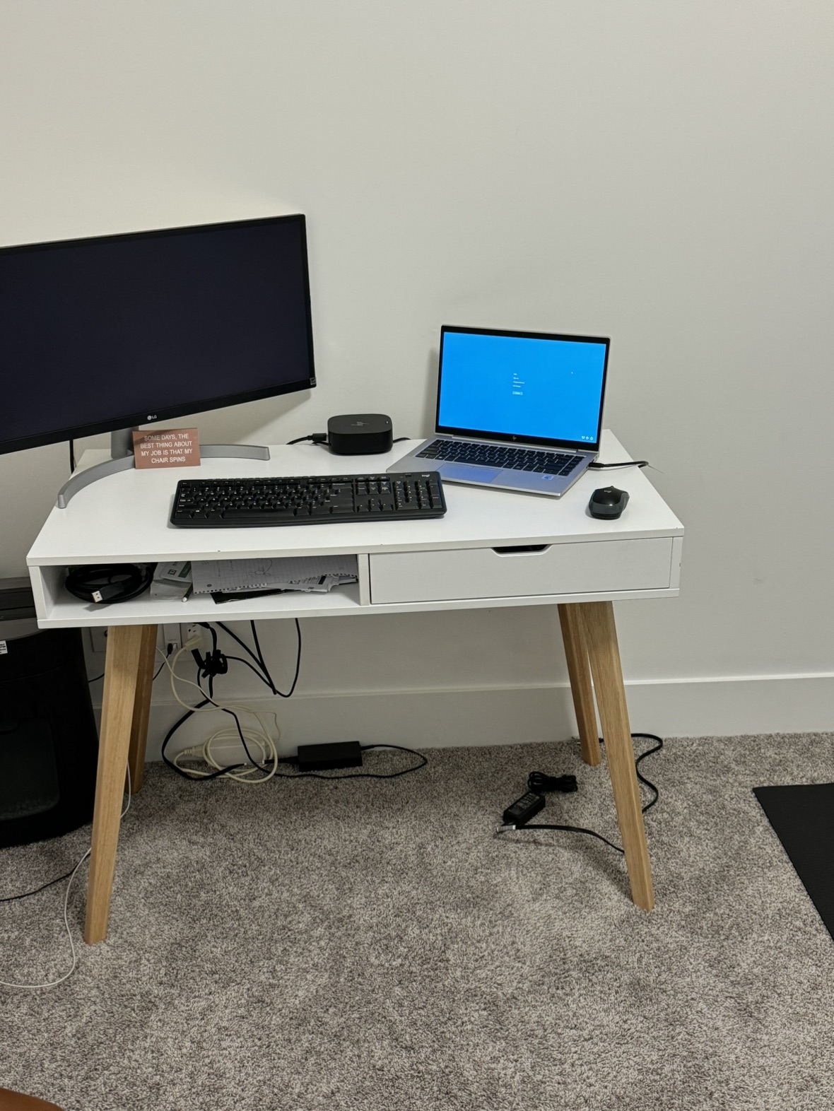 Desk and Chair - photo 2