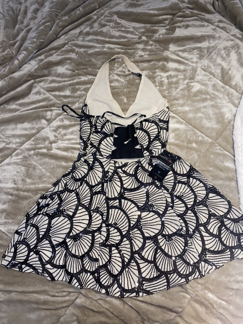 Dress - photo 2