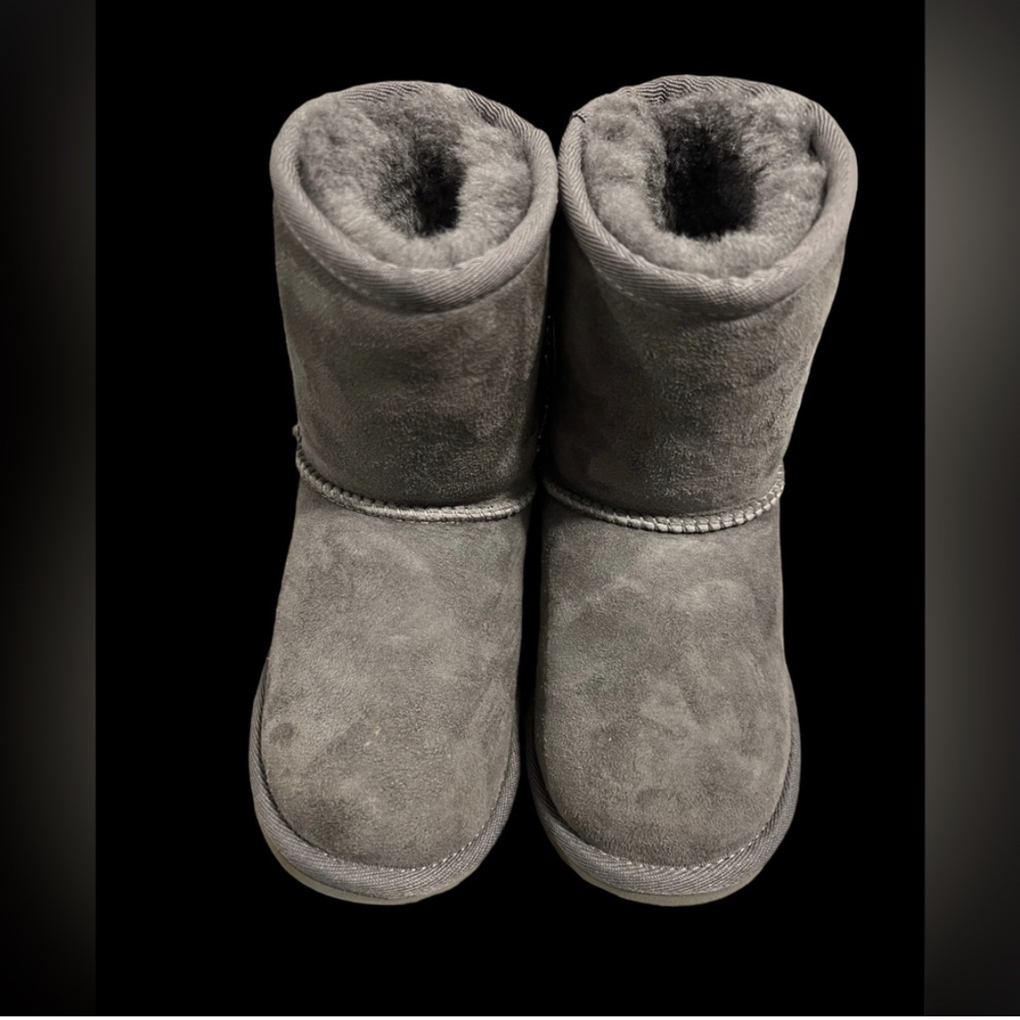 UGG-Toddler 10C- Classic Boot - photo 2