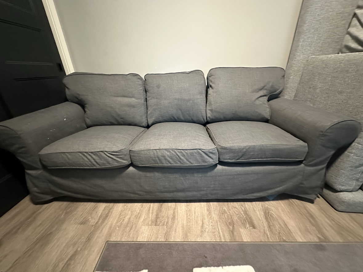 IKEA 3 seat couch - photo 5