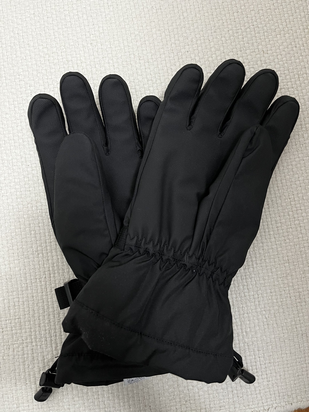 NWOT The North Face ski gloves image indicator(2)
