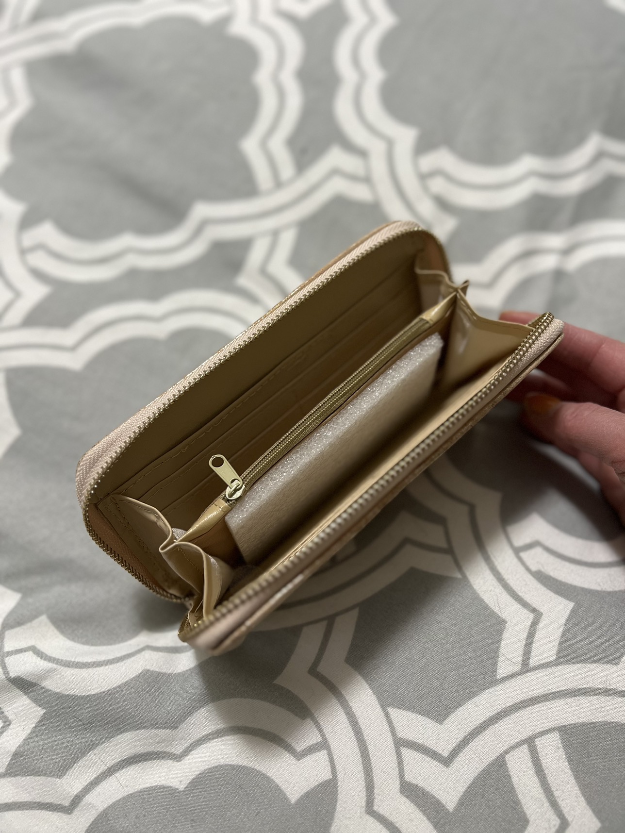 $2!! Long wallet- rose gold in colour image indicator(2)