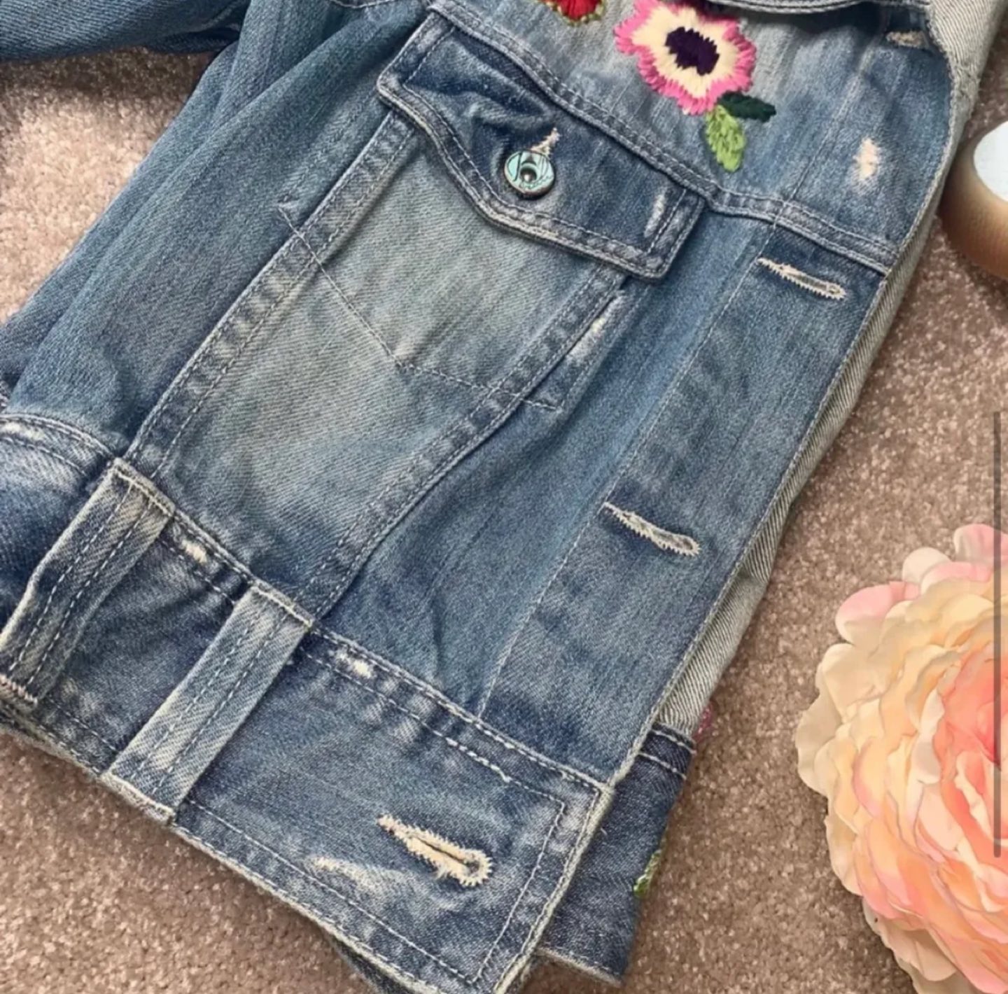 TRF 100% Distressed Cropped Denim Jacket - photo 4