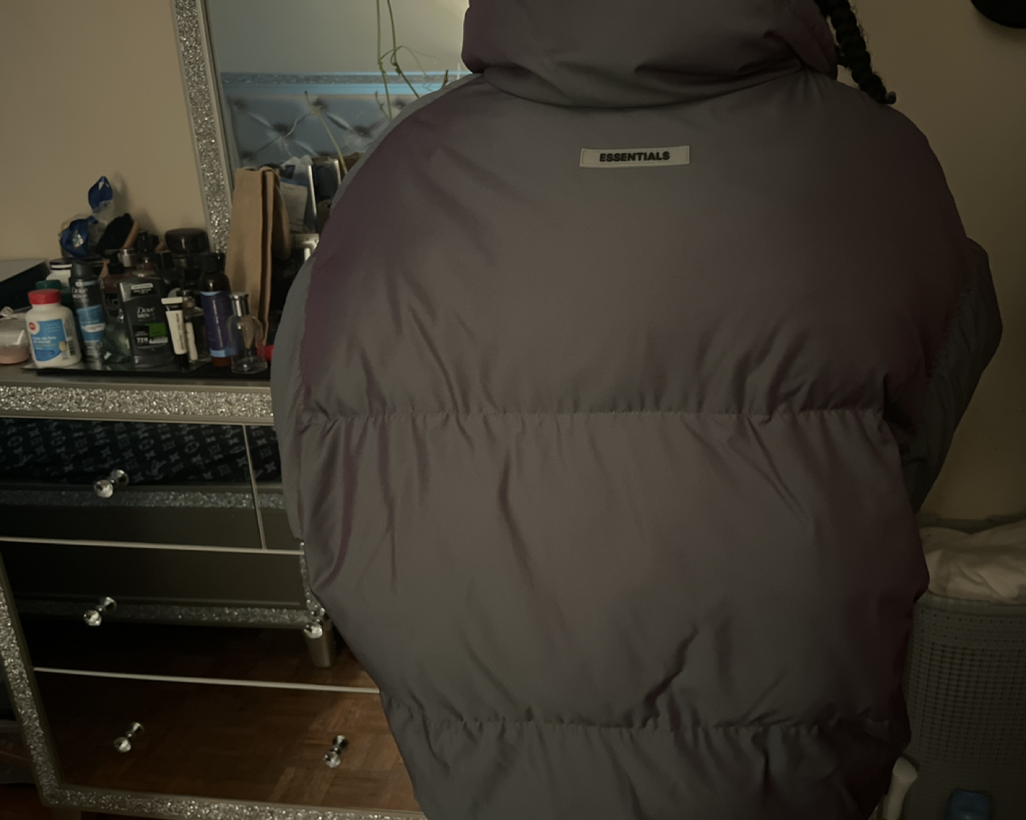 Essentials puffer image indicator(2)