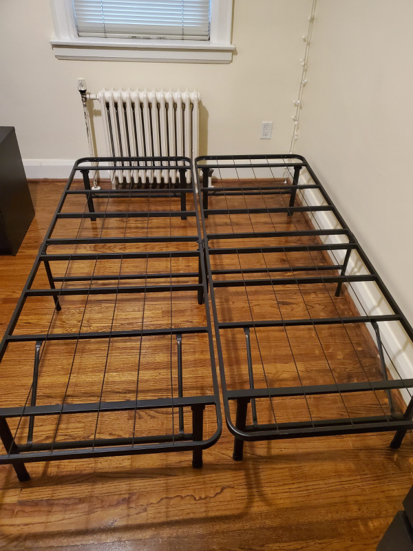 Mattress base frame/bed frame (Size: Full/Double)