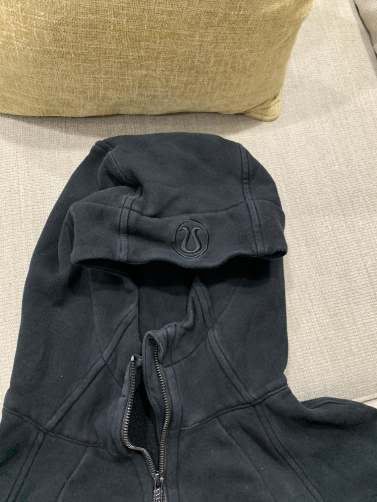 Lululemon medium size zip up sweater - photo 2