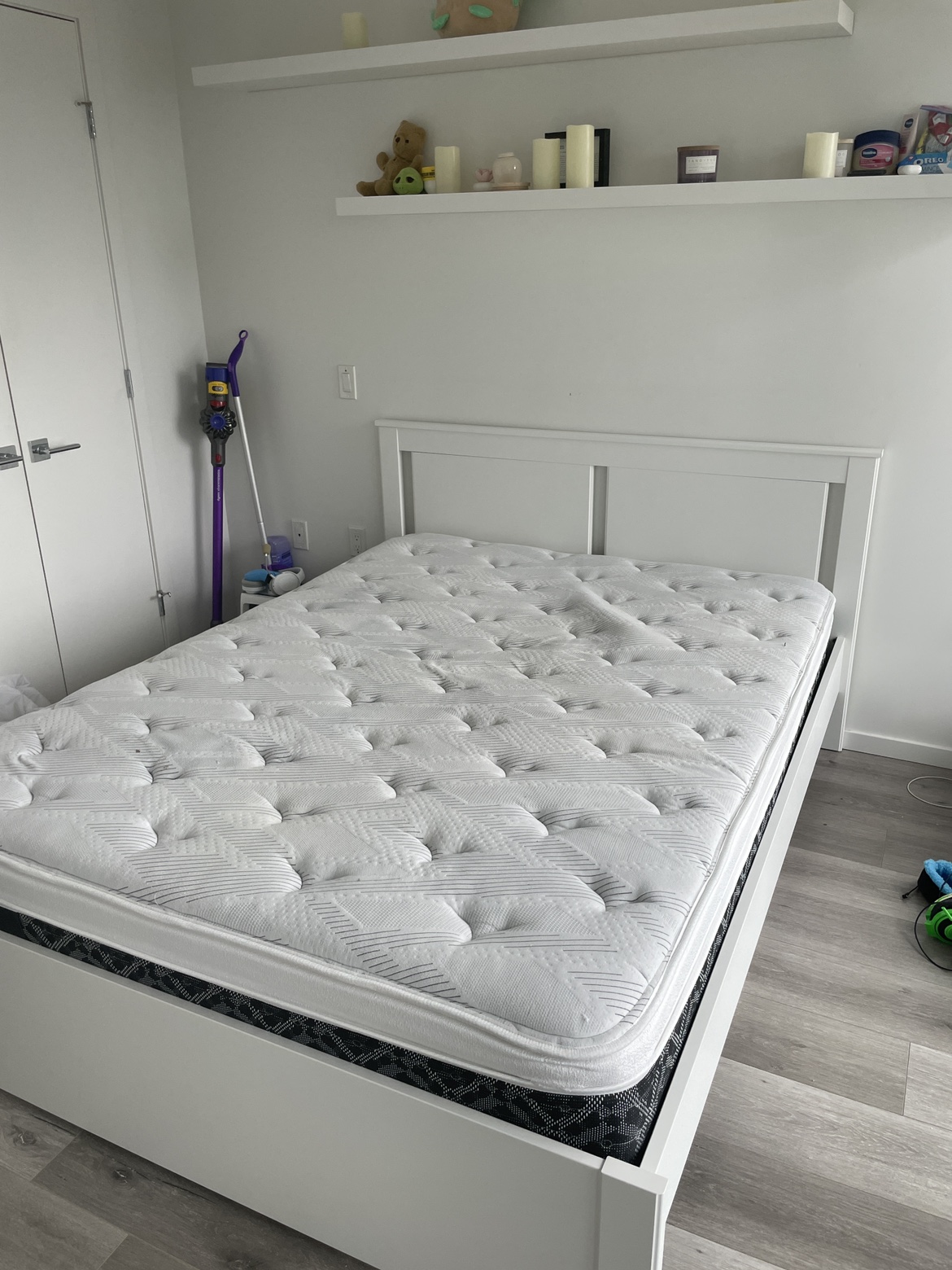 Queen-sized Kingsdown Mattress