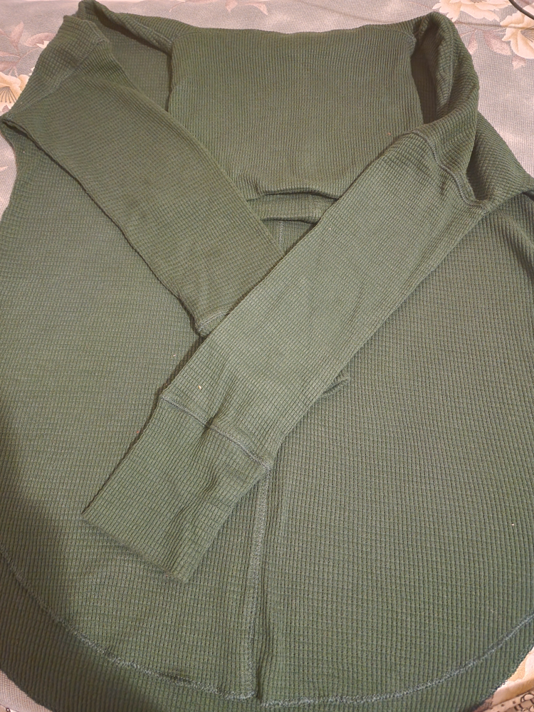 Turtle neck shirt
