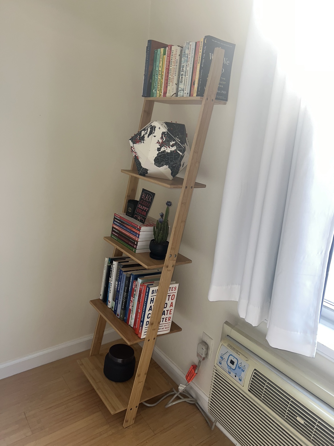 Bamboo Ladder Bookshelf - photo 2