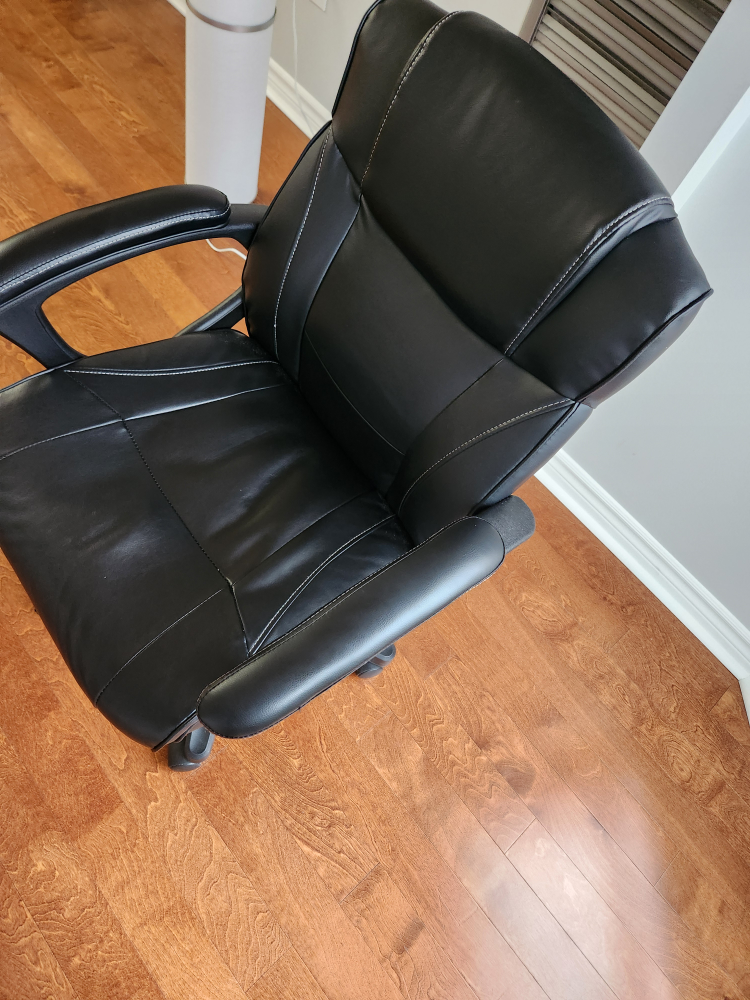 Office chair leather - pet free house - photo 4
