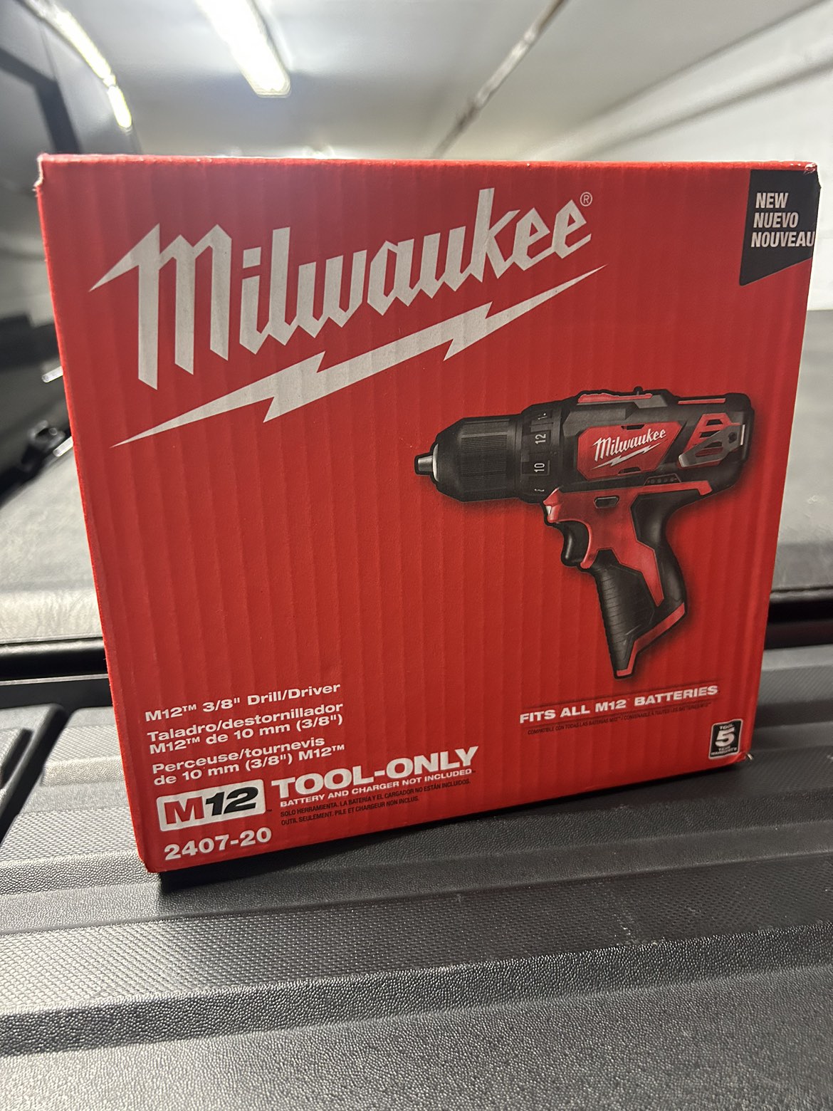 Milwaukee m12