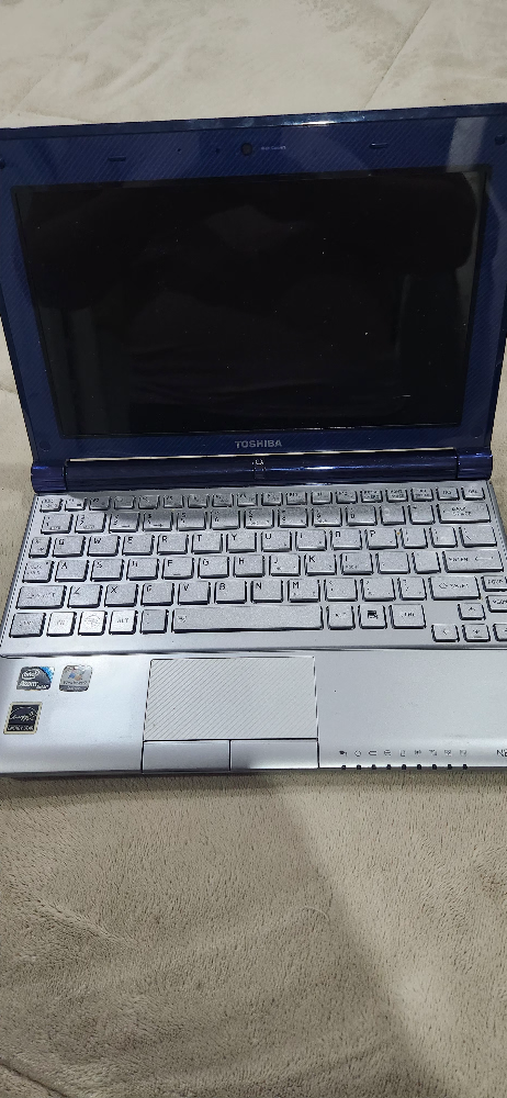mini laptop toshiba