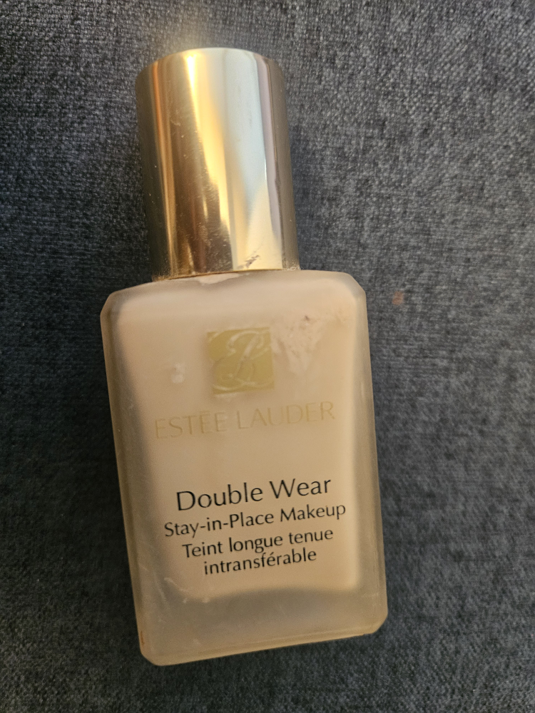 Estee Lauder foundation #freecycle thumbnail