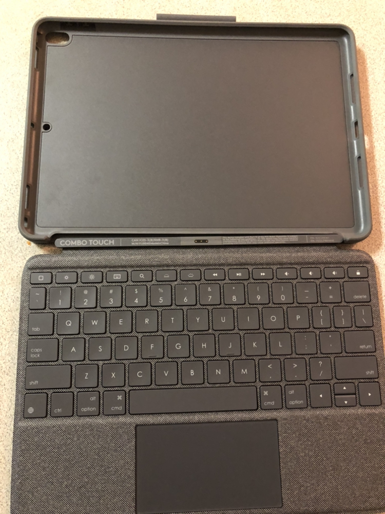 Brand new Logitech keyboard case with trackpad - photo 2