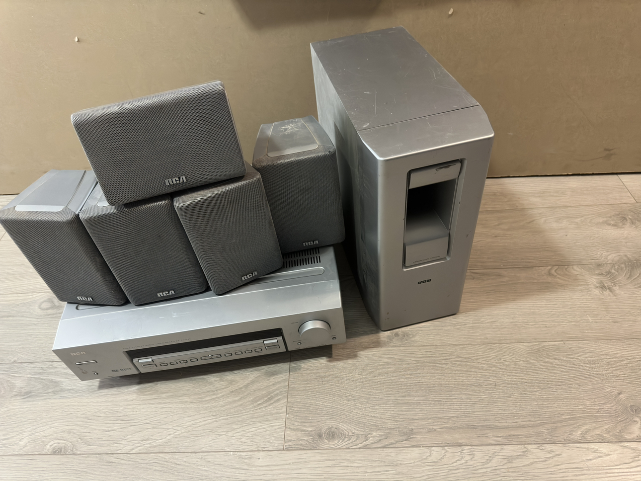 Home theatre stereo