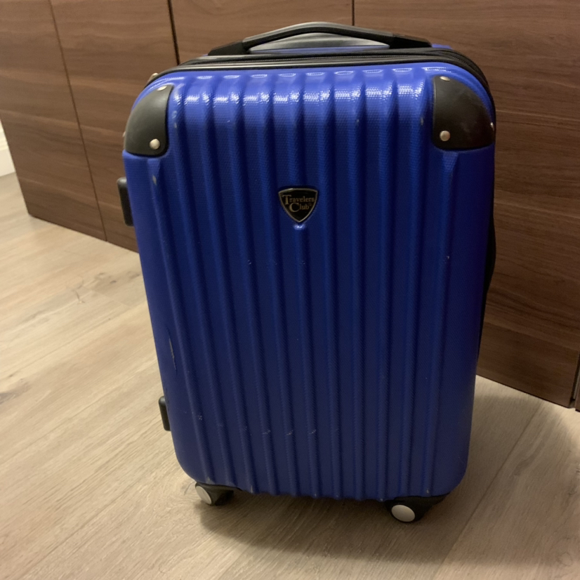 TRAVELERS CLUB Carry On Suitcase