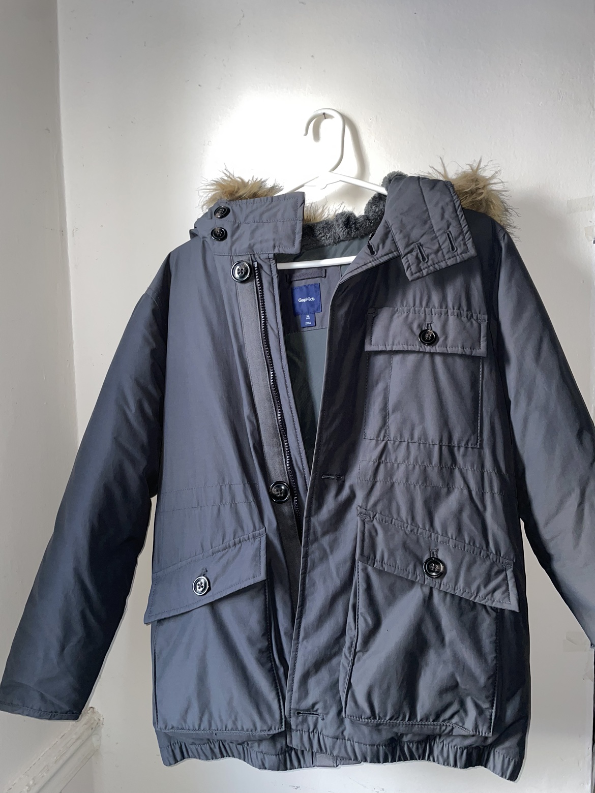 Warm winter jacket. GAPKids sz XL. Fits like a W/M size XS/S