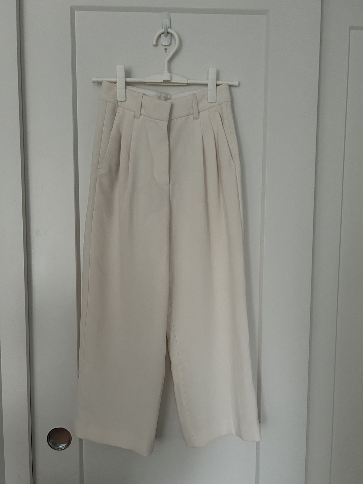 Aritzia Wilfred Cropped Pants - photo 3