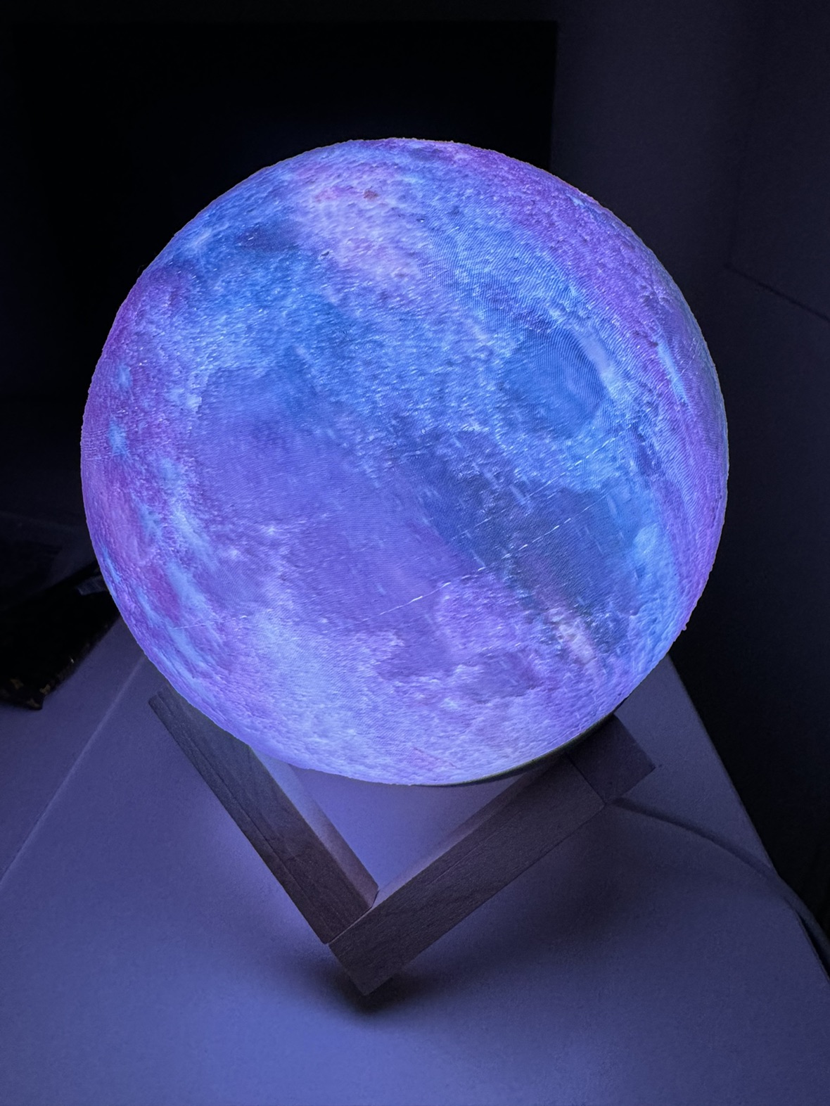 Moon LED lamp - photo 2