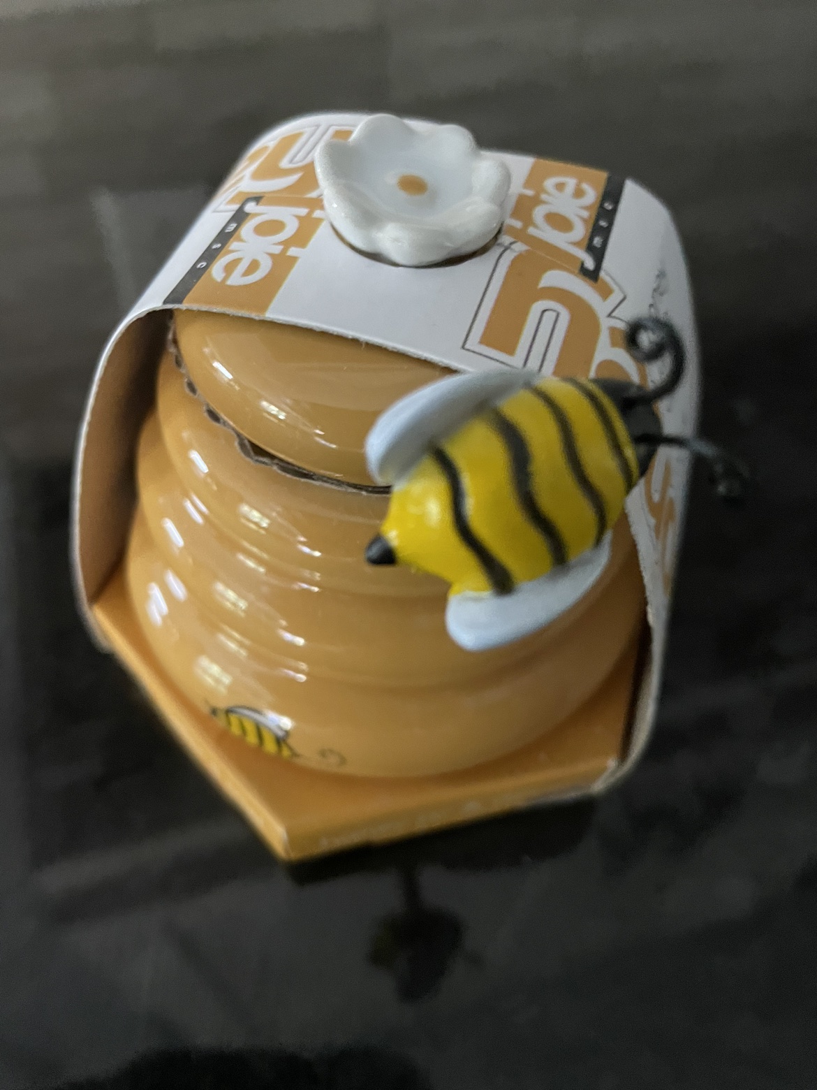 Honey pot with dipper image indicator(2)